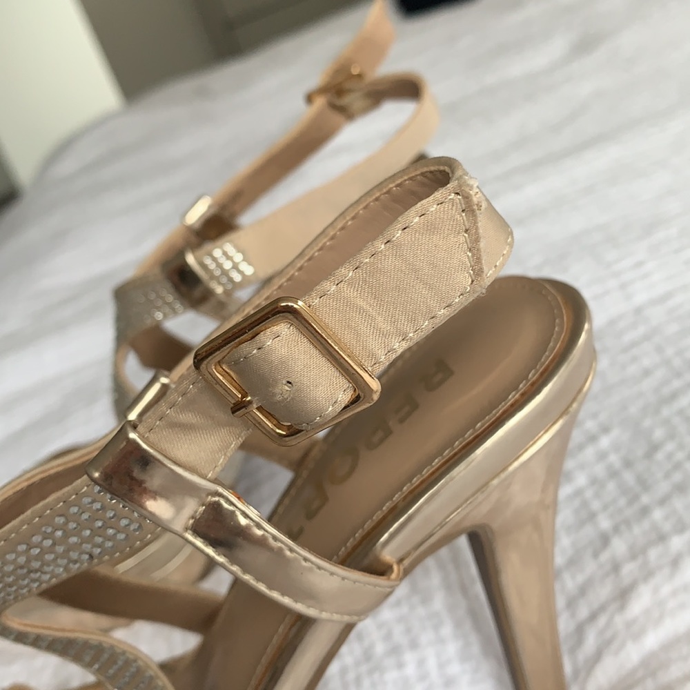 High heels - Picture 3 of 5